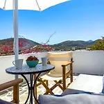 Kefalas In *