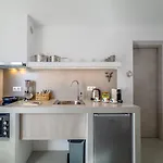 Kefalas In Apartament