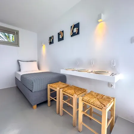 Kefalas In Appartamento Naoussa