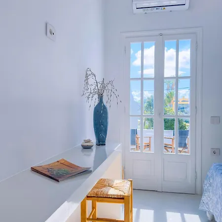 Kefalas In * Νάουσα