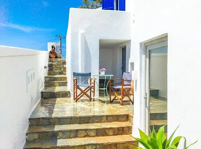 Kefalas In Naousa (Paros)