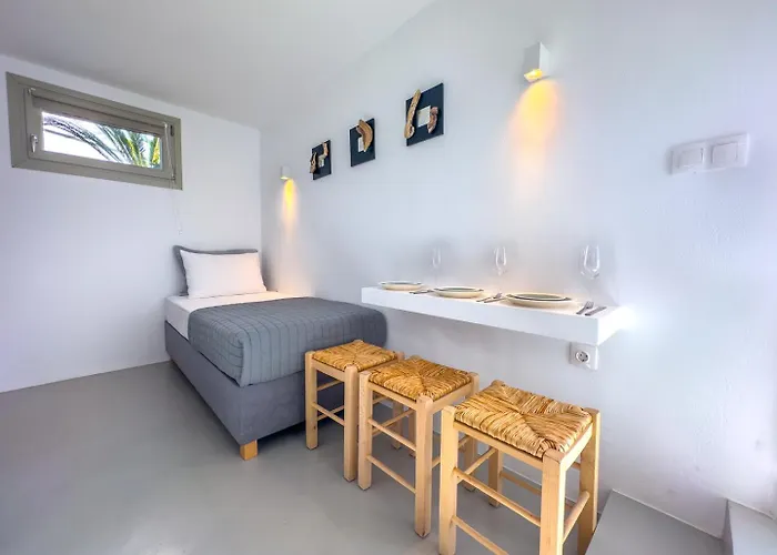 Kefalas In Apartamento Naousa (Paros)