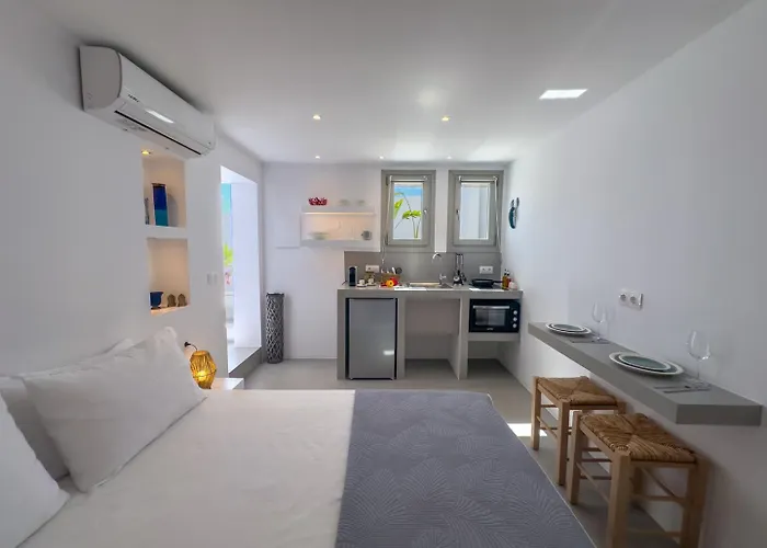 Kefalas In Naousa (Paros)