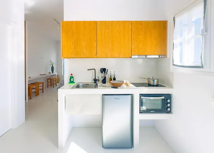 Kefalas In Naousa (Paros)